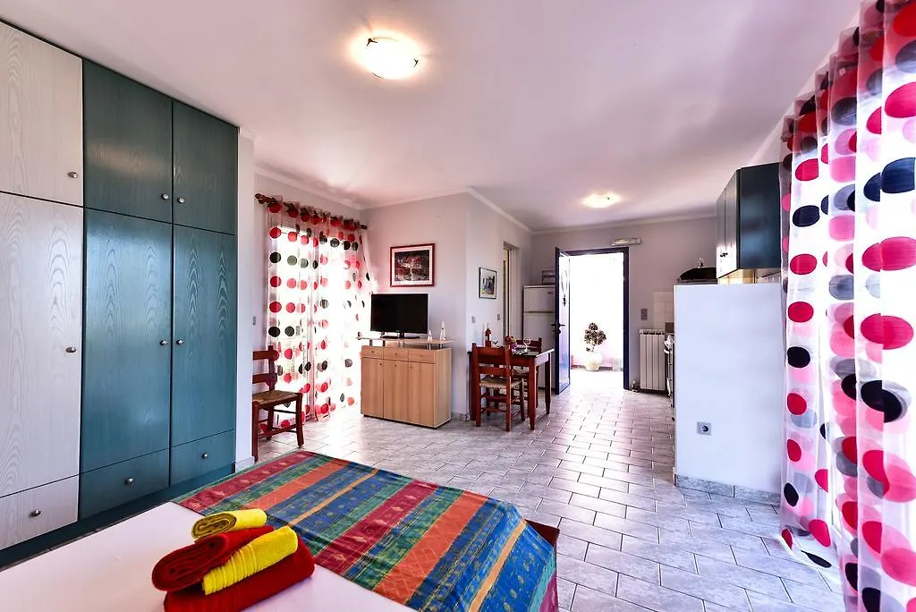 Aeolos Studios Kefalonia Khelmata Greece