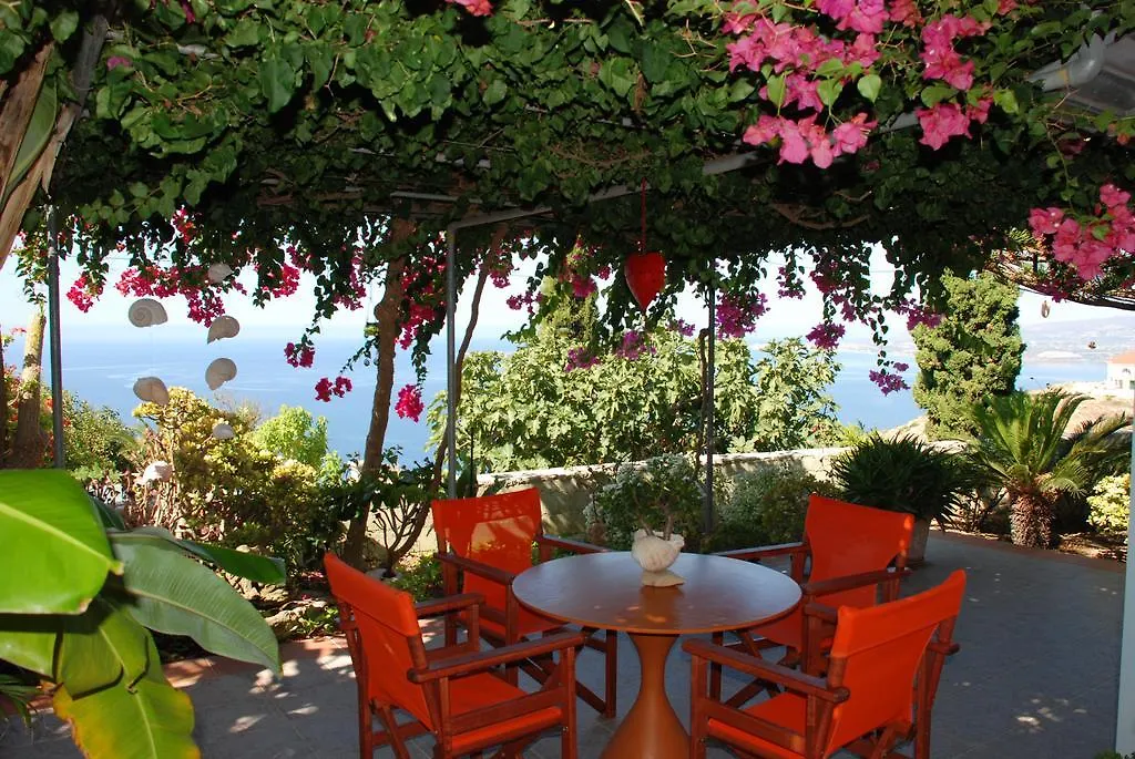 Aeolos Studios Kefalonia Khelmata Apartment
